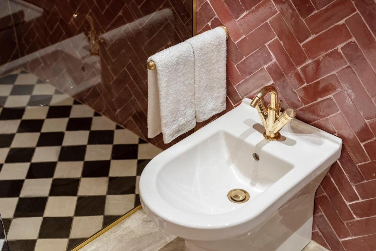ホテル Vico Milano エクステリア 写真
